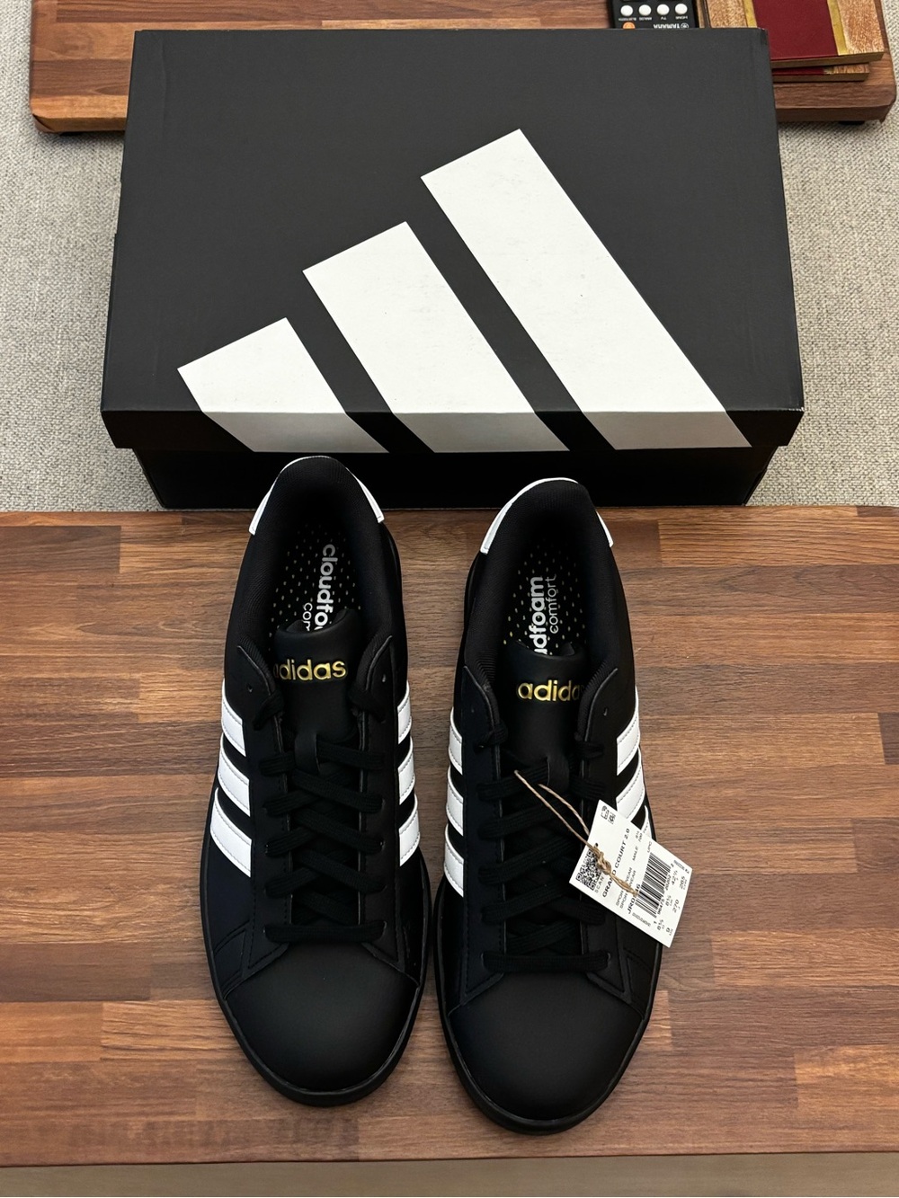 Adidas men GRAND COURT 2.0 SHOES NEW SIZE 9